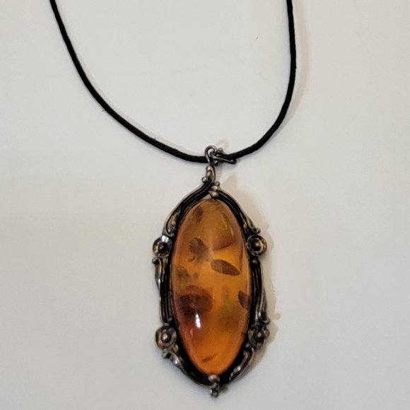 Vintage Sterling Chunky Large Oval Baltic Amber Pendant Art Nouveau Style Design - Picture 4 of 9